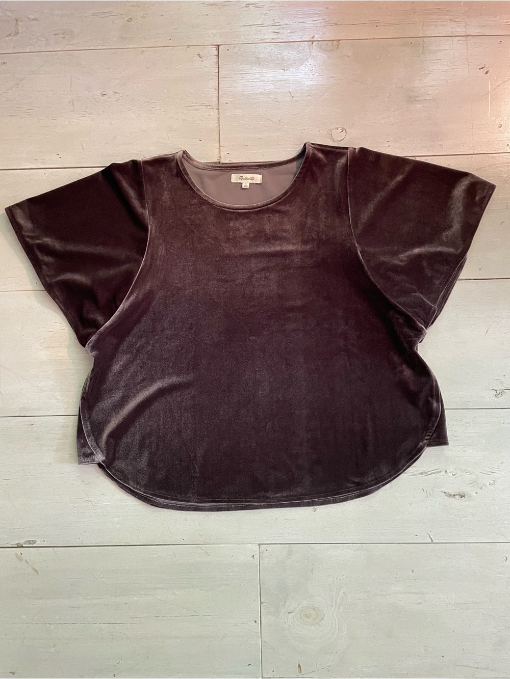 Madewell Velour Short Sleeve Shirt Deep Plum Flutter Sleeve Size S Round Hem